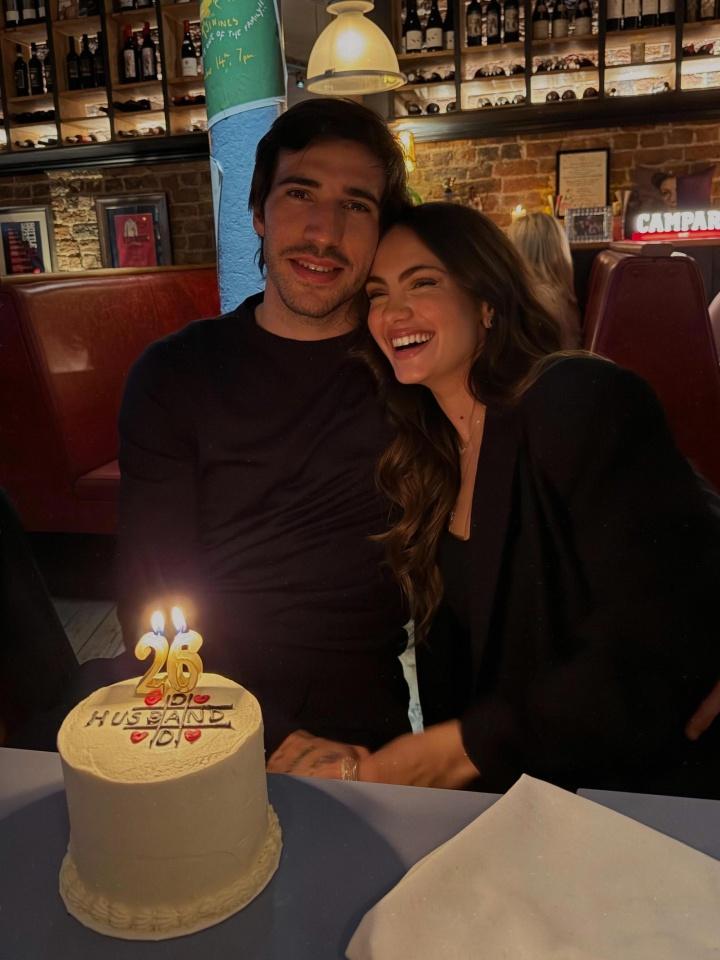 法尔克：拜仁呼吁德甲俱乐部放弃50+1规则，但自身无意改变